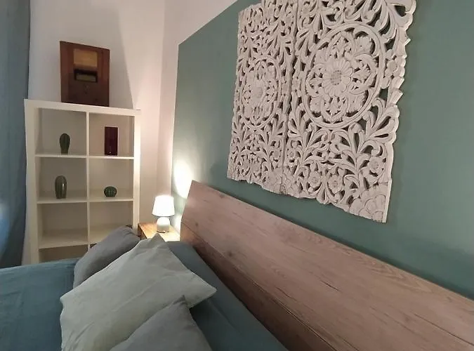 Apartment Flower 11